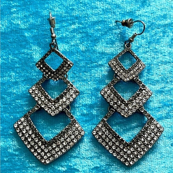 Neutral Capsule Ladies Clothing Items variety of sizes - Picture 7 of 11